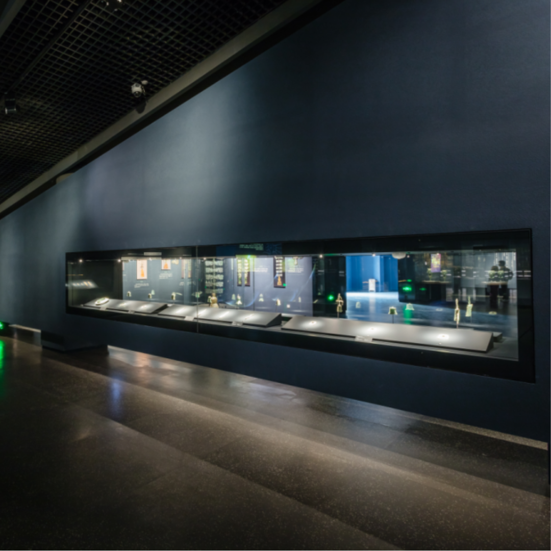 Manufacturer, Exporter, Importer, Supplier, Wholesaler, Retailer, Trader of Museum Glass Display Wall Cabinet in Dubai, Dubai,UAE, 